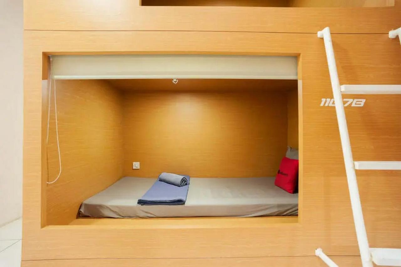 ג'קרטה Reddoorz Hostel Near Taman Puring מראה חיצוני תמונה