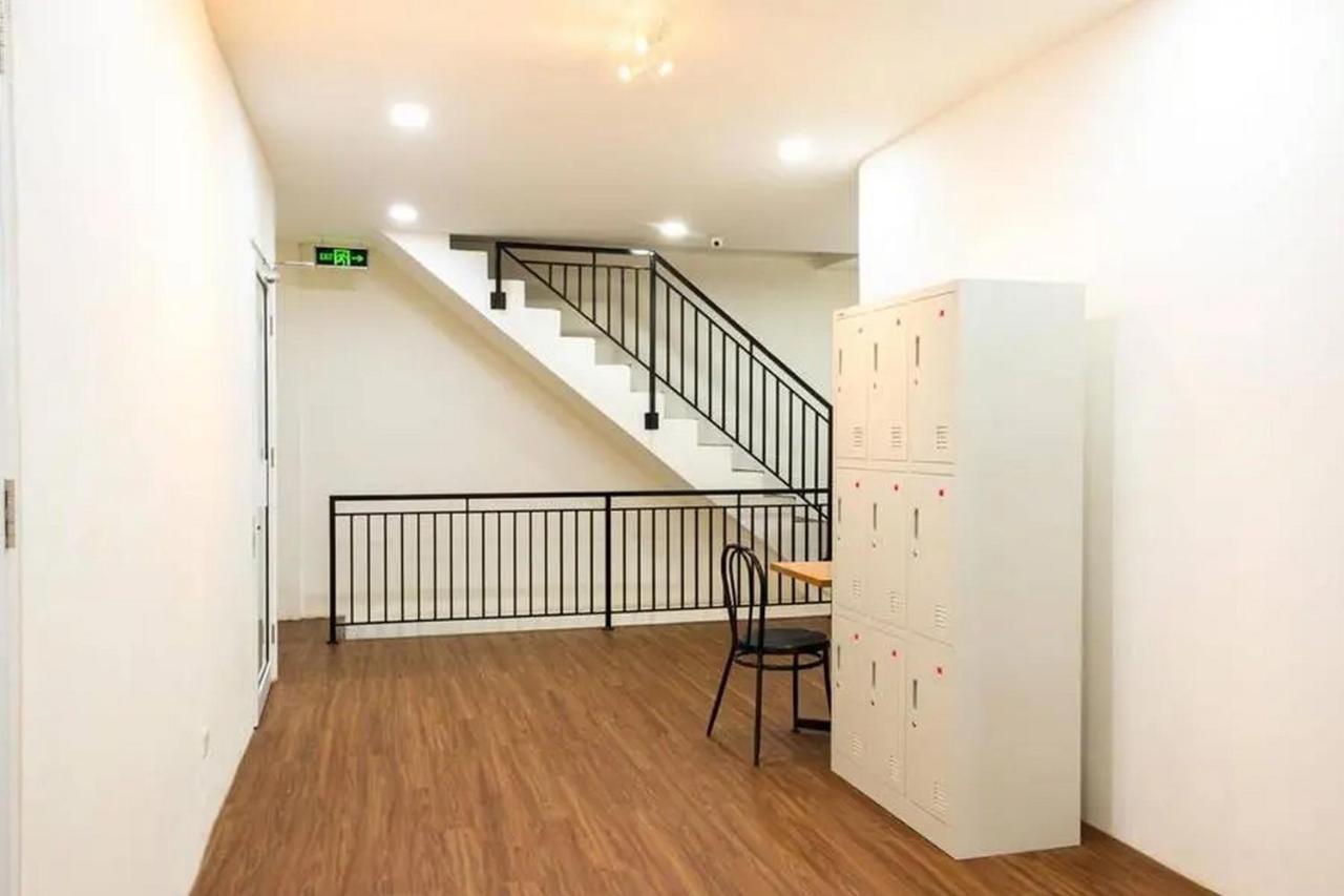 ג'קרטה Reddoorz Hostel Near Taman Puring מראה חיצוני תמונה